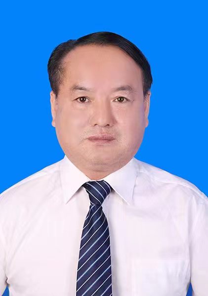  杨富贵
